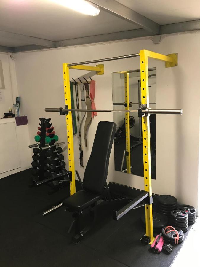 Beachfront Lux & Gym 4 Apartament