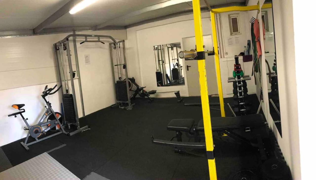 Apartament Beachfront Lux & Gym 4 *
